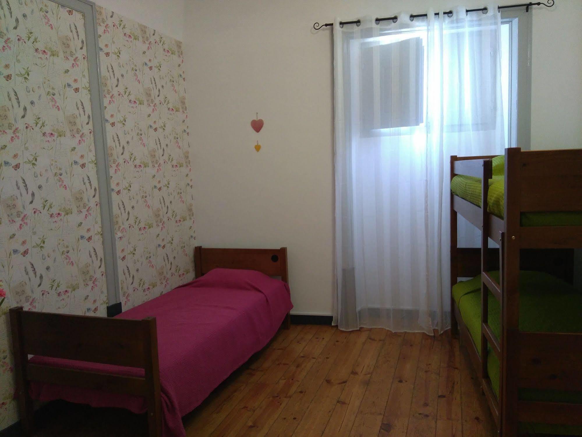 Hostel Raymundo 埃武拉 外观 照片